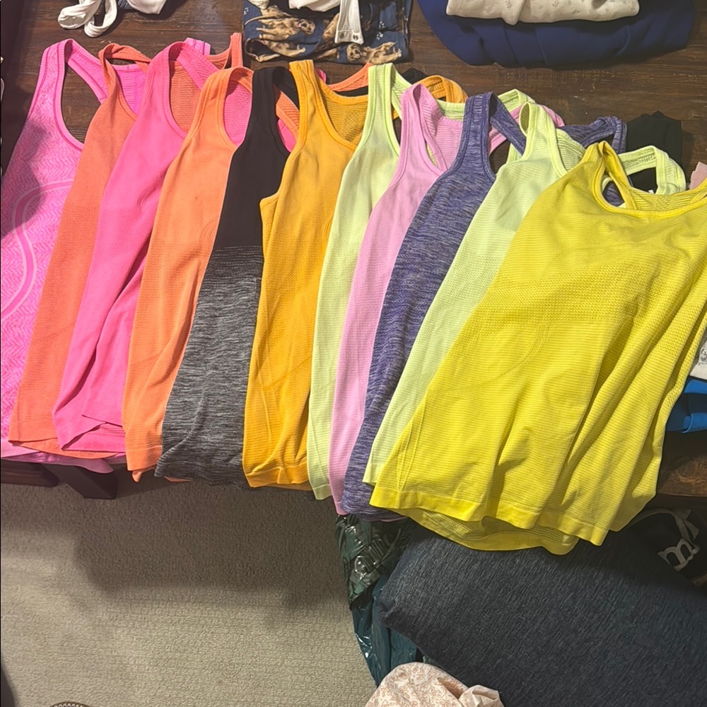 Colorful Sleeveless Athletic Tops